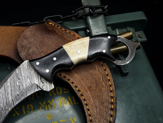 8"damascus karambit Knife Tactical karambit damascus steel with Sheath and Bone Handle