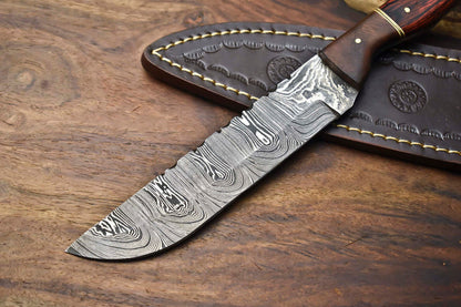 Handmade Damascus Blade Camping Tracker Full Tang Knife with Leather Sheath