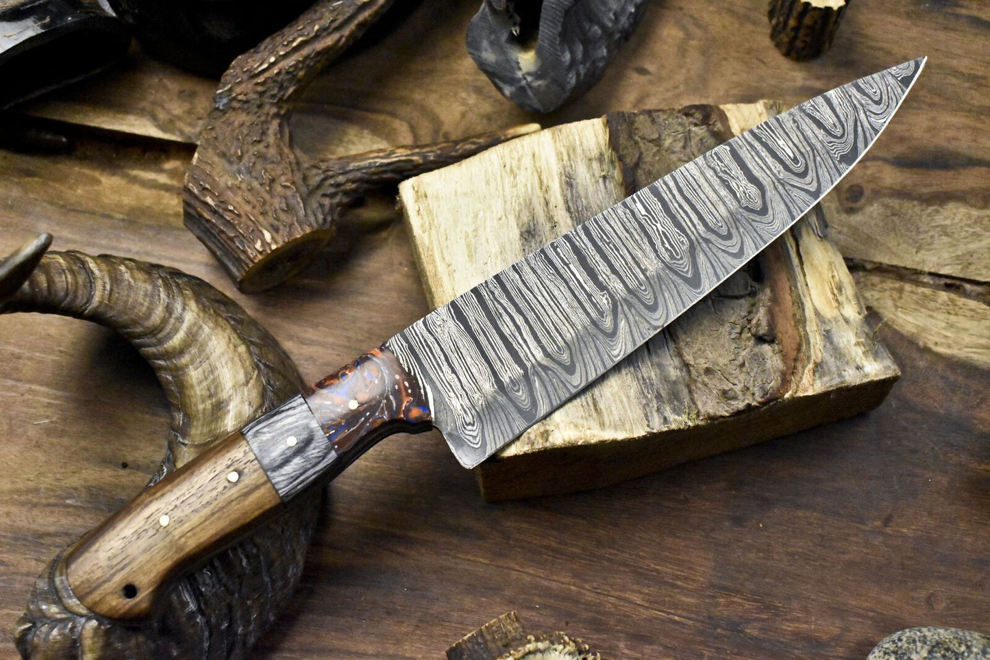 Hand Forged Knife Chef Knife – Twist Damascus Walnut Wood Hiking & Kitchen Knife