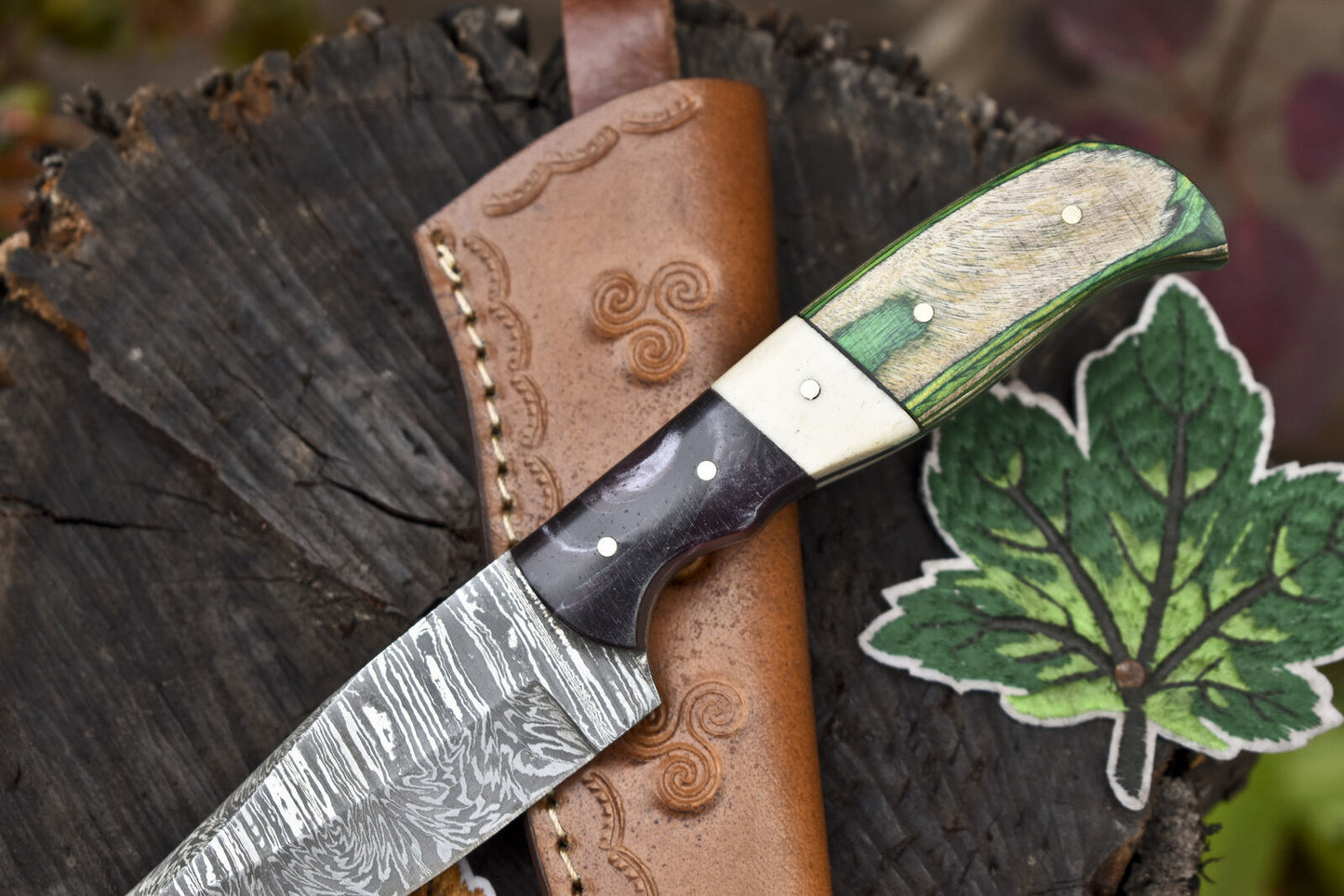 8" Twist Damascus Skinner Knife Bone and Wood Handle Forged Camping Blade