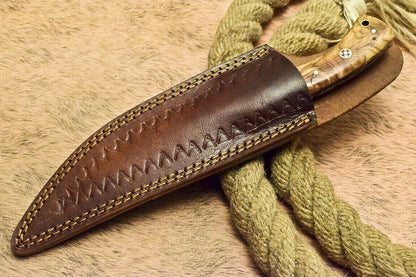 The Silent Stag: A Rare Damascus Art Piece Forged for the Hunt