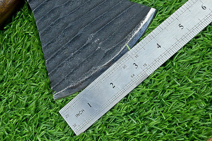 Handcrafted Viking Tomahawk Axe – Carbon Steel Blade with Rosewood Handle and Leather Sheath