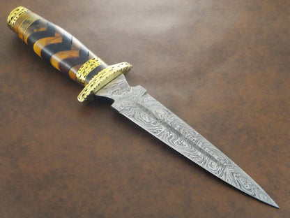 Rugged 13.5" Damascus Bowie Knife with Olive & Natural Wood Handle