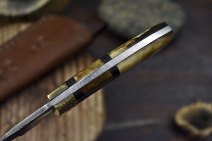 Twist Damascus Skinner Knife with Bone Handle and Brass Guard – Handmade EDC Hunting Knife