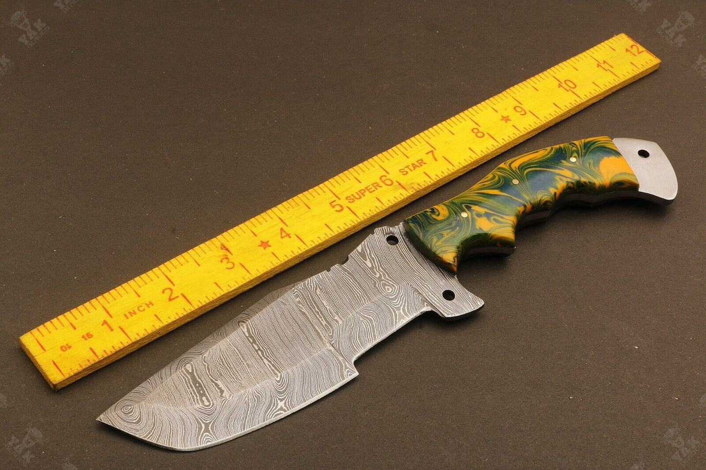 10.5" Handmade Ladder Damascus Tracker Bowie Knife – Resin Handle