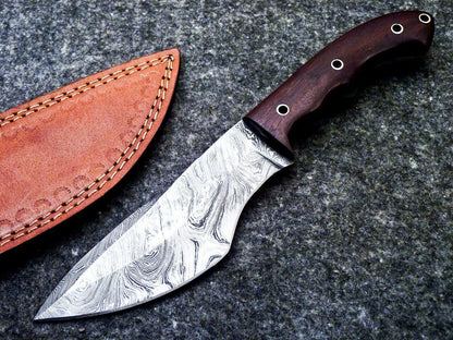 10.5 Inch Handmade Damascus Full Tang Hunting Bowie Knife with Hardwood Handle