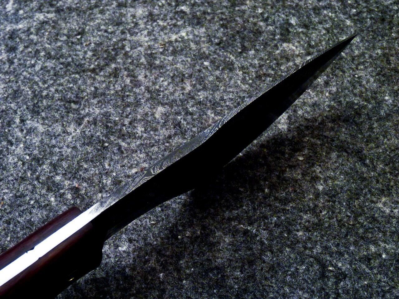 10.5 Inch Handmade Damascus Full Tang Hunting Bowie Knife with Hardwood Handle