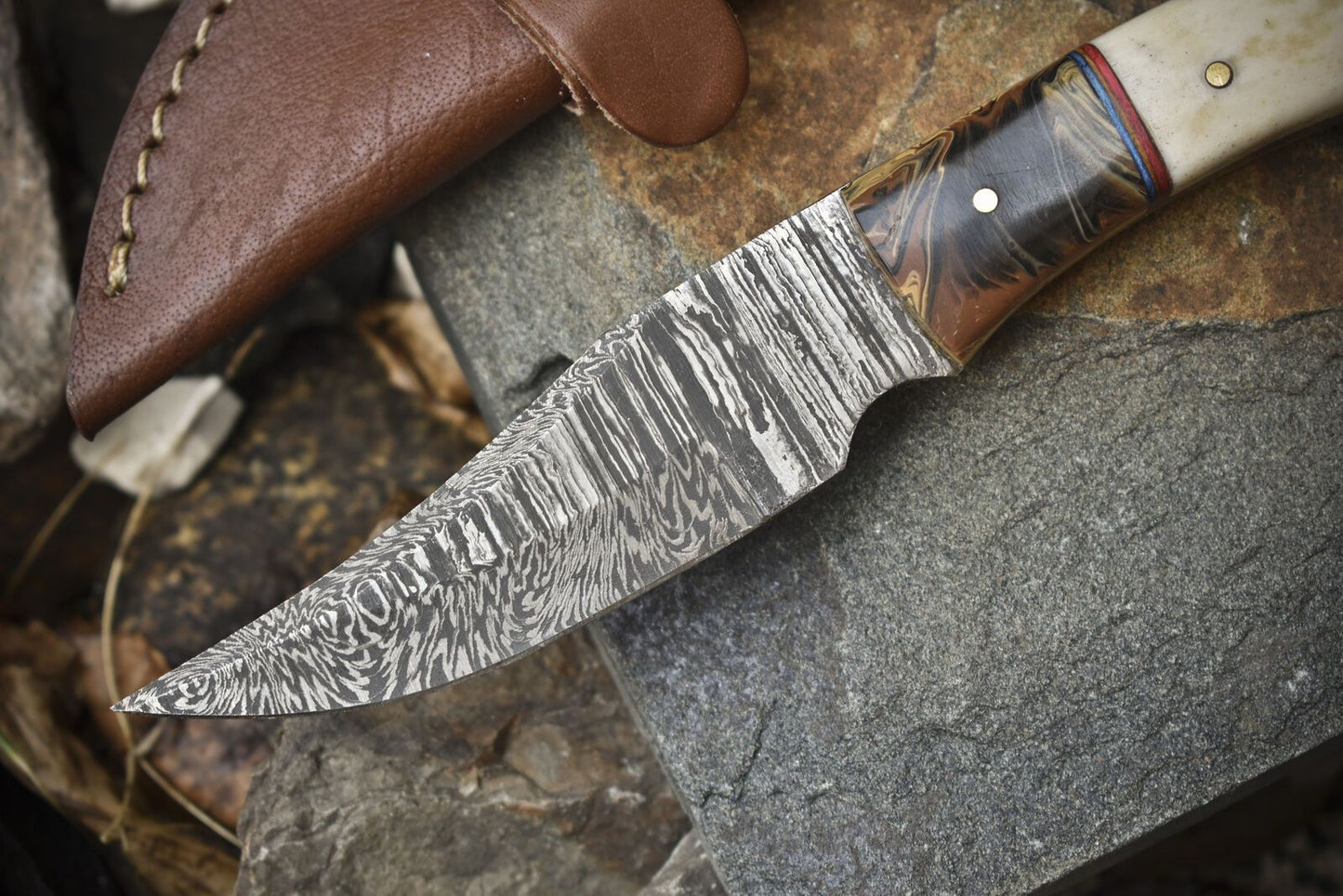 Hot Item Twist Damascus Skinner Knife with Bone Handle and Micarta Bolster for Hiking