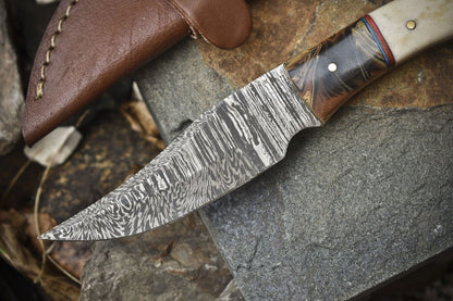 Hot Item Twist Damascus Skinner Knife with Bone Handle and Micarta Bolster for Hiking