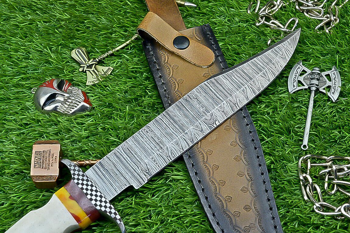 Heritage Forge Shadowfang Damascus Steel Bowie Knife with Resin Handle