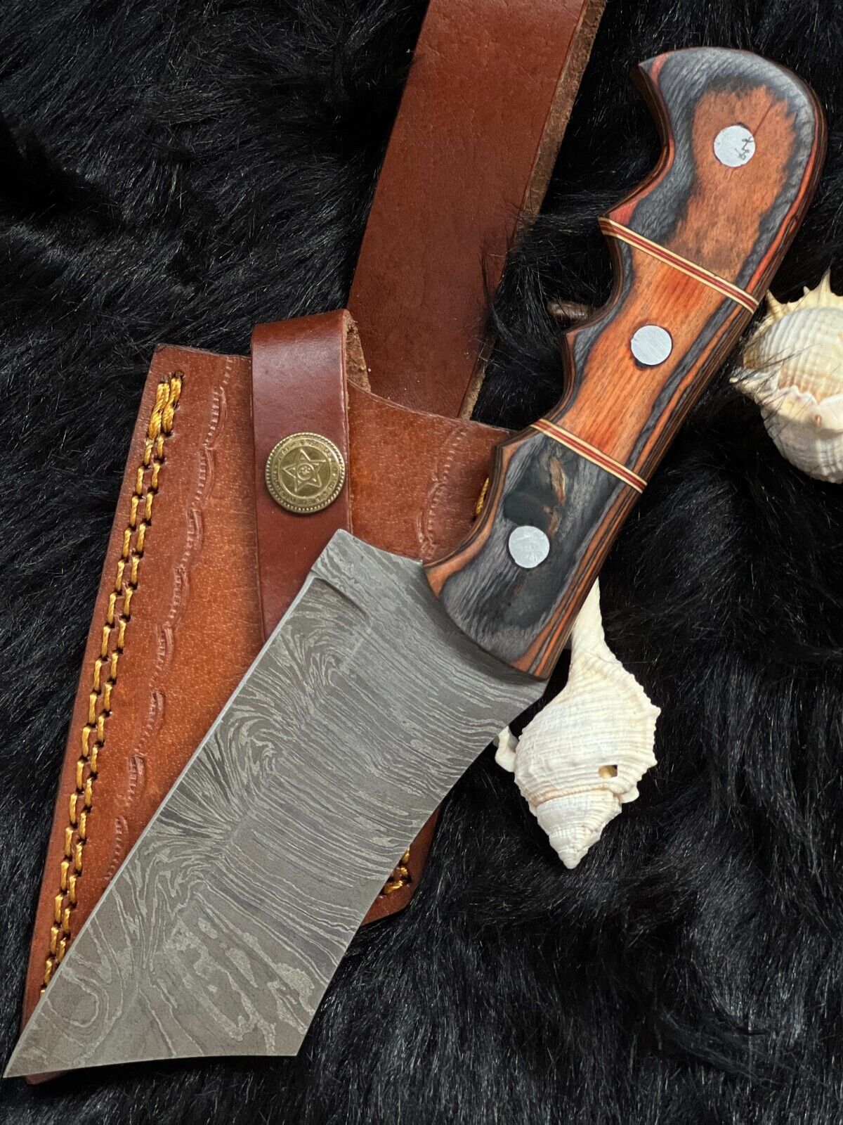 9" Twist Damascus Steel Bowie Knife – Camel Bone & Wood Handle