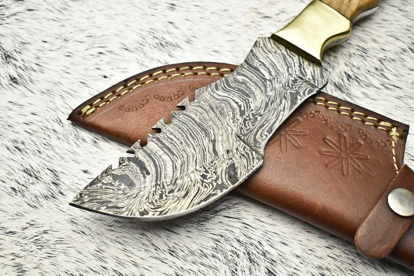 Rare Handmade Damascus Camping Tracker Knife | Full Tang Survival Blade