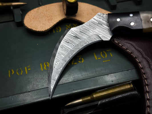 8" Handmade Damascus Karambit Knife Best Damascus Steel Karambit with Horn Handle