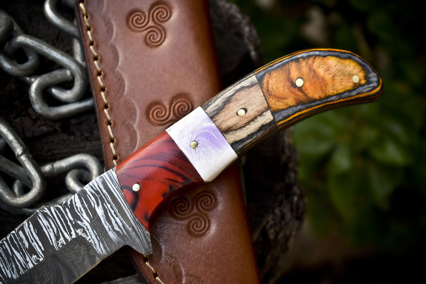 Twist Damascus Skinner Knife with Gut Hook and Hard Wood Handle – 9" Handmade Hunting Knife for Camping with Sheath