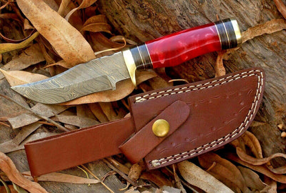 8" Handmade Damascus Bowie – Resin Handle with Brass Guard & Leather Sheath