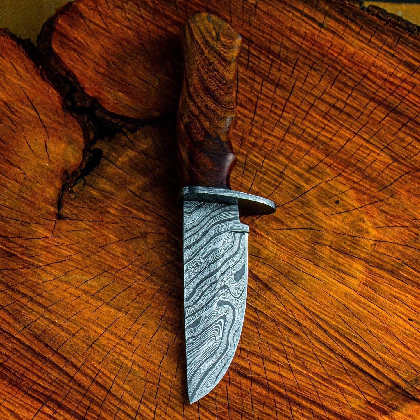 9" Custom Damascus Steel Bowie Knife – Wooden Handle & Leather Sheath