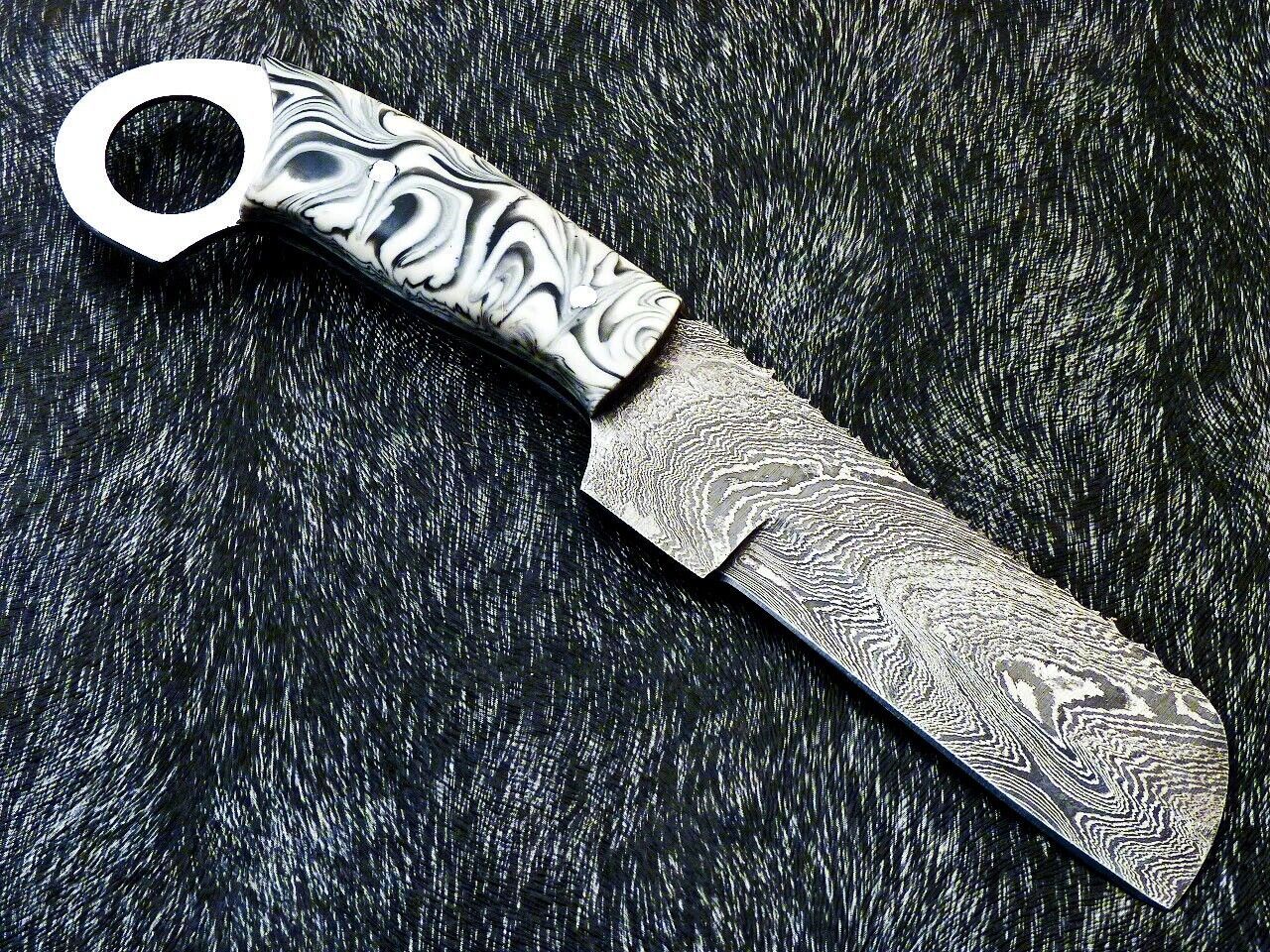 10" Damascus Steel Cowboy Bull Cutter Bowie Knife – Resin Handle
