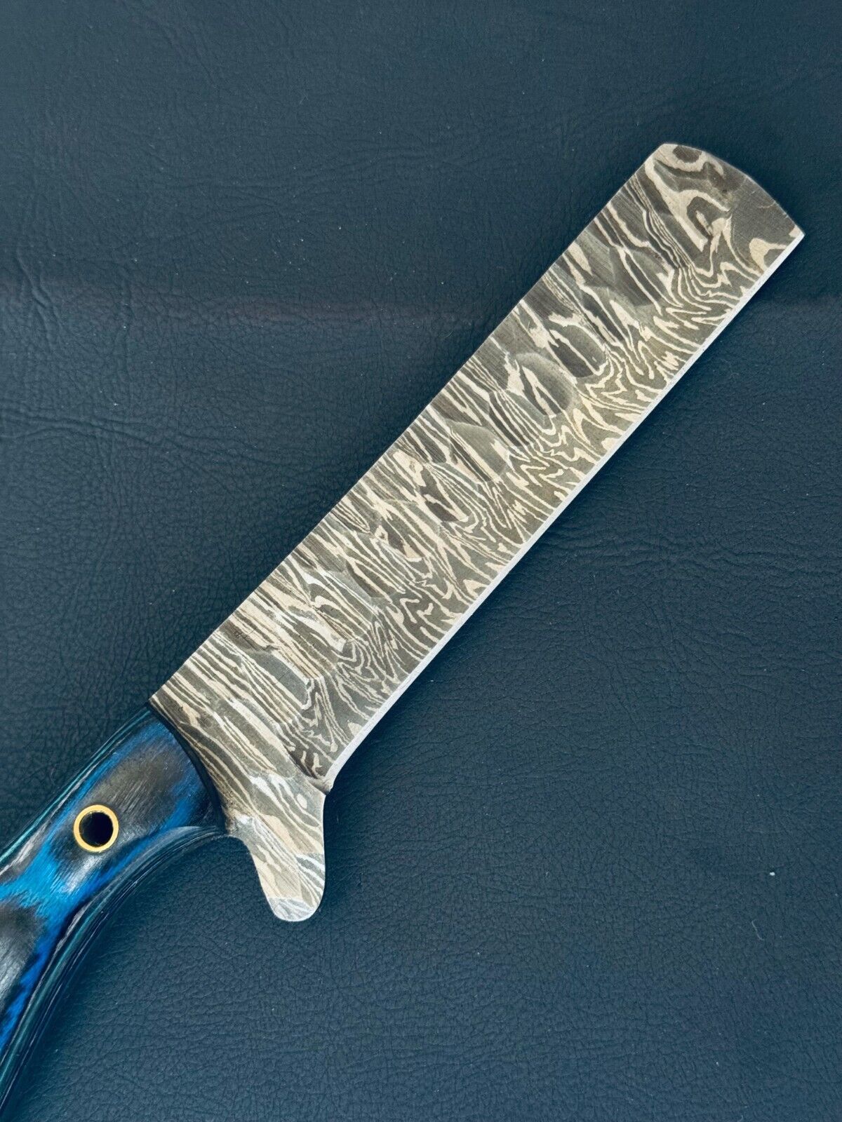 Best Cowboy Bull Cutter Knife Fire Storm Damascus Steel Bull Cutter Knife With Pakkawood Handle