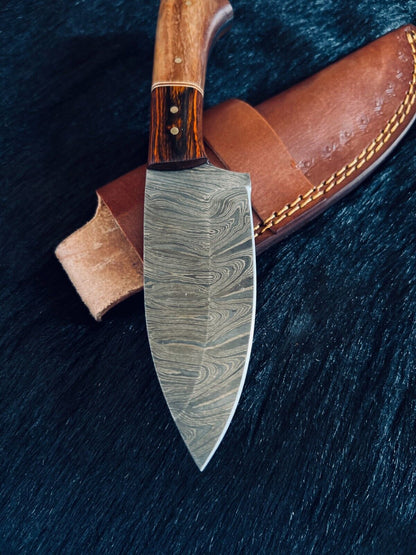 Heritage Forge 8.5 Inch Ladder Damascus Skinner Knife with Camel Bone and Wood Handle