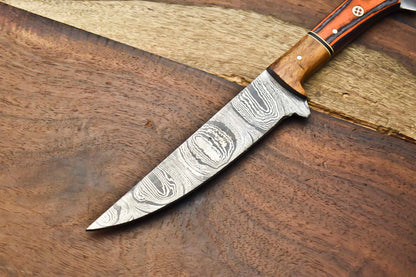 Damascus Steel Blade Chef Knife – Full Tang Sport Knife