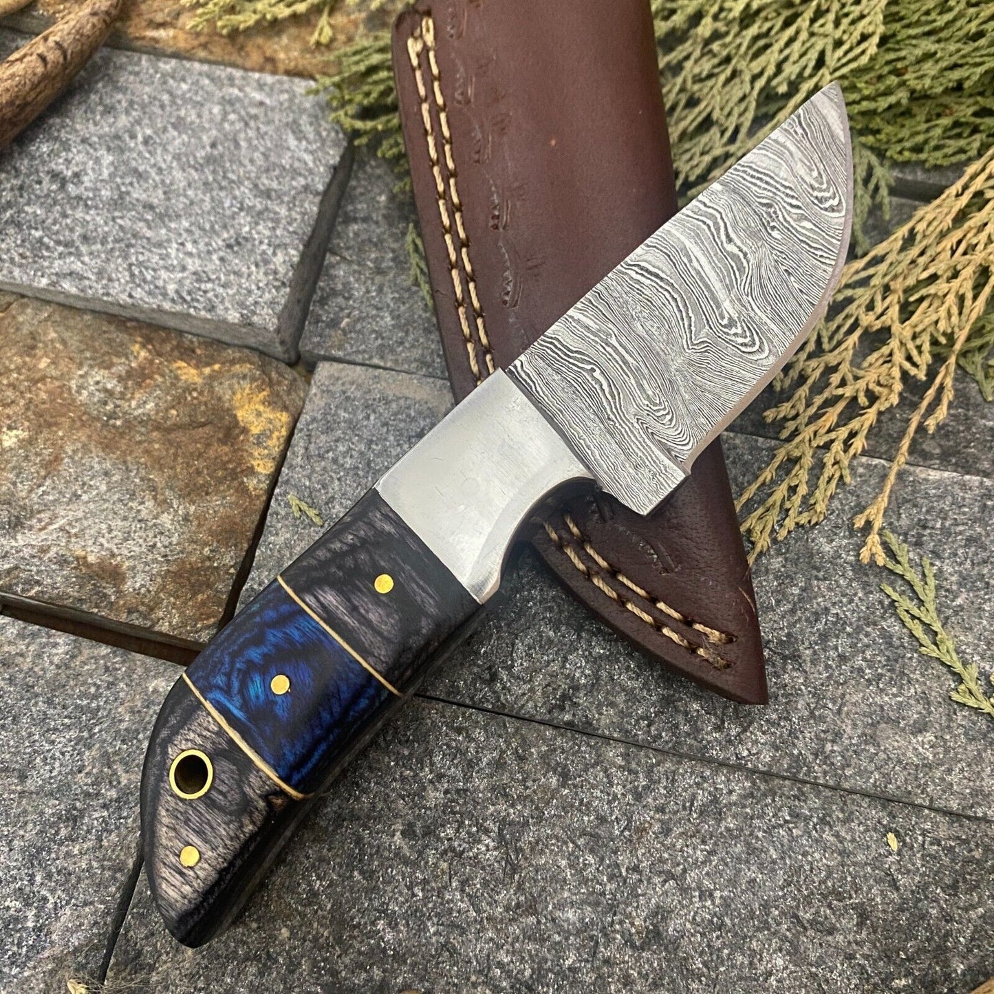 Handmade Damascus Gut Hook EDC Bowie Knife with Wood Handle