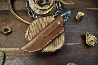Handcrafted Twist Damascus Skinner Knife with Corian Handle – Gift-Ready Hunting Blade