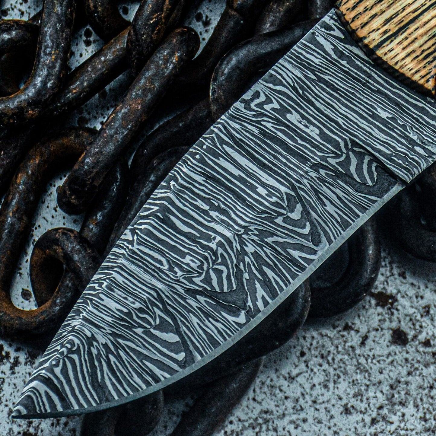 8.5" Heritage Forge Damascus Steel Tactical Hunting Knife – Custom Wood Handle & Sheath