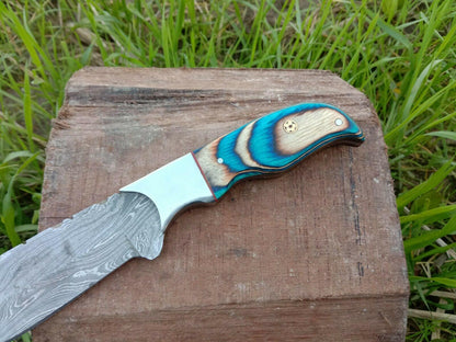 10" Custom Handmade Damascus Steel Bowie Knife with Twist Pattern & Wood Handle