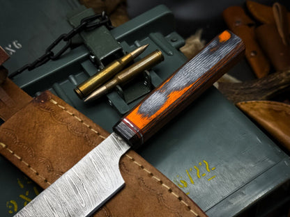 Handmade Damascus Steel Chef Knife | Wood Handle, Leather Sheath | Full Tang Kitchen Knife