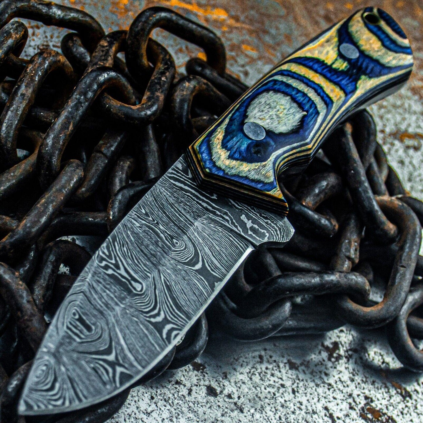 9" Damascus Bowie Knife with Wood Handle – Custom Handmade Tactical Blade