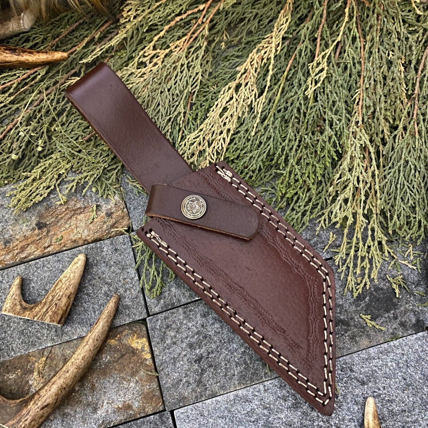 9" Damascus Cleaver Bowie Knife with Camel Bone Handle & Leather Sheath