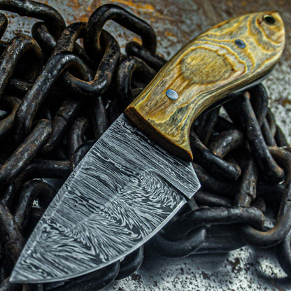 8.5" Custom Damascus Steel Bowie Knife – Wood Handle, Tactical Design