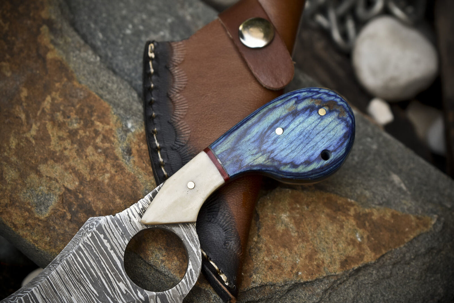 7" Custom Twist Damascus Skinner Knife with Hard Wood Handle – Handmade EDC Knife for Veterans Gift