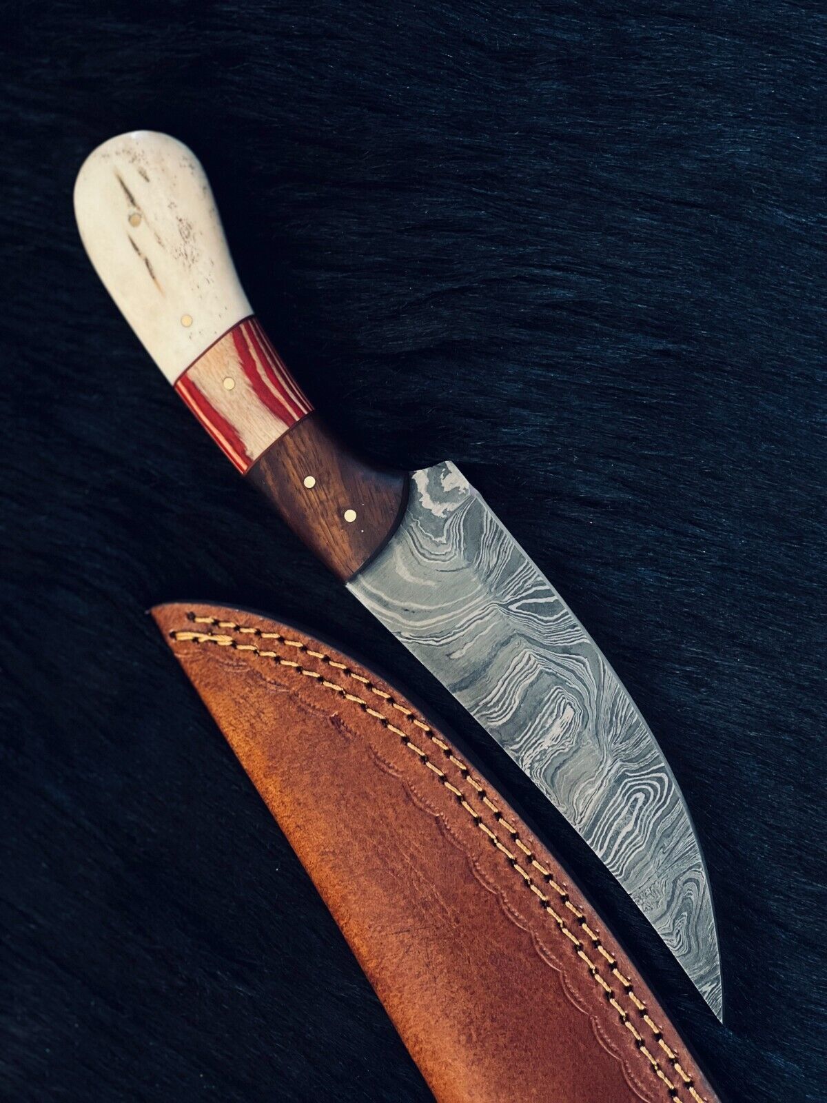 Heritage Forge 10.5 Inch Twist Damascus Steel Skinner Knife with Camel Bone and Natural Wood Handle