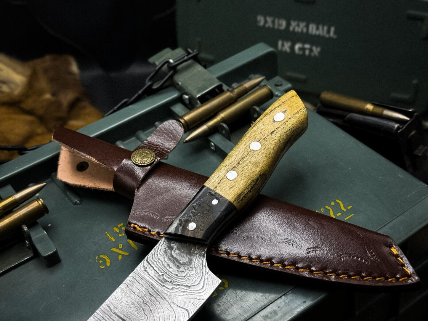 Handmade Damascus Steel Kitchen Chef Knife with Ram Horn Handle & Cow Leather Sheath