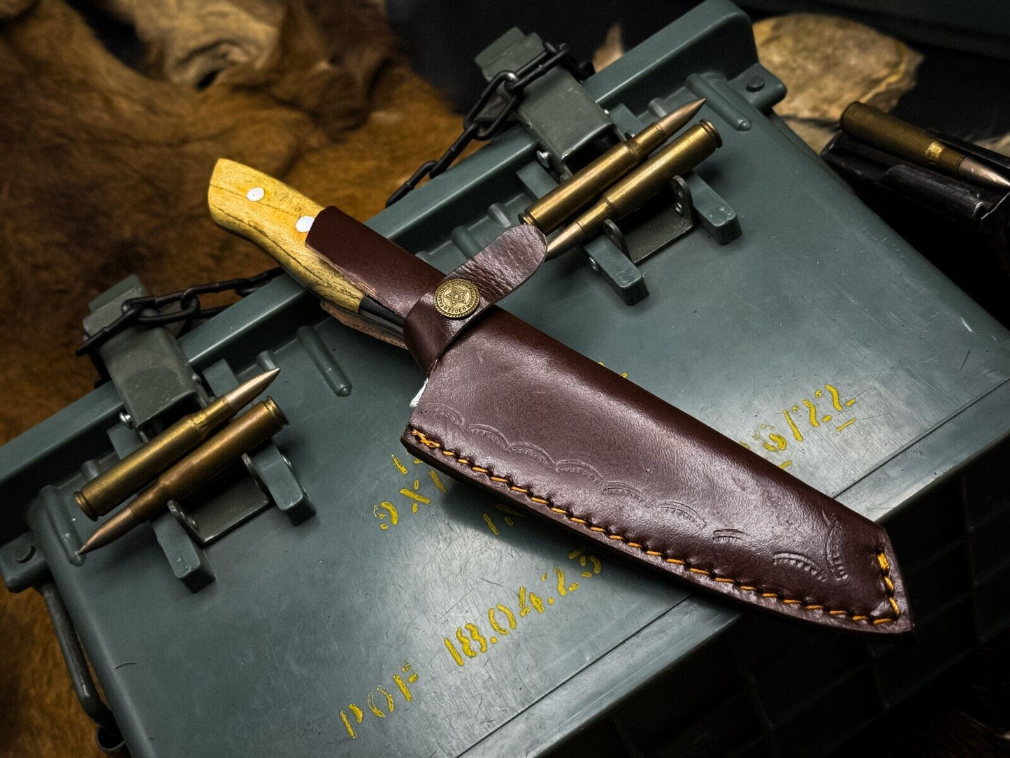 Handmade Damascus Steel Kitchen Chef Knife with Ram Horn Handle & Cow Leather Sheath