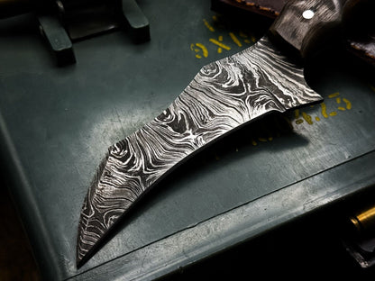 Heritage Forge Handmade Damascus Karambit Hunting Knife with Ram Horn Handle and Leather Sheath