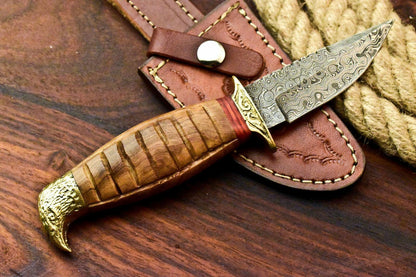 Compact Handmade Damascus Steel Bowie Knife – 8.5" with Walnut Wood Handle