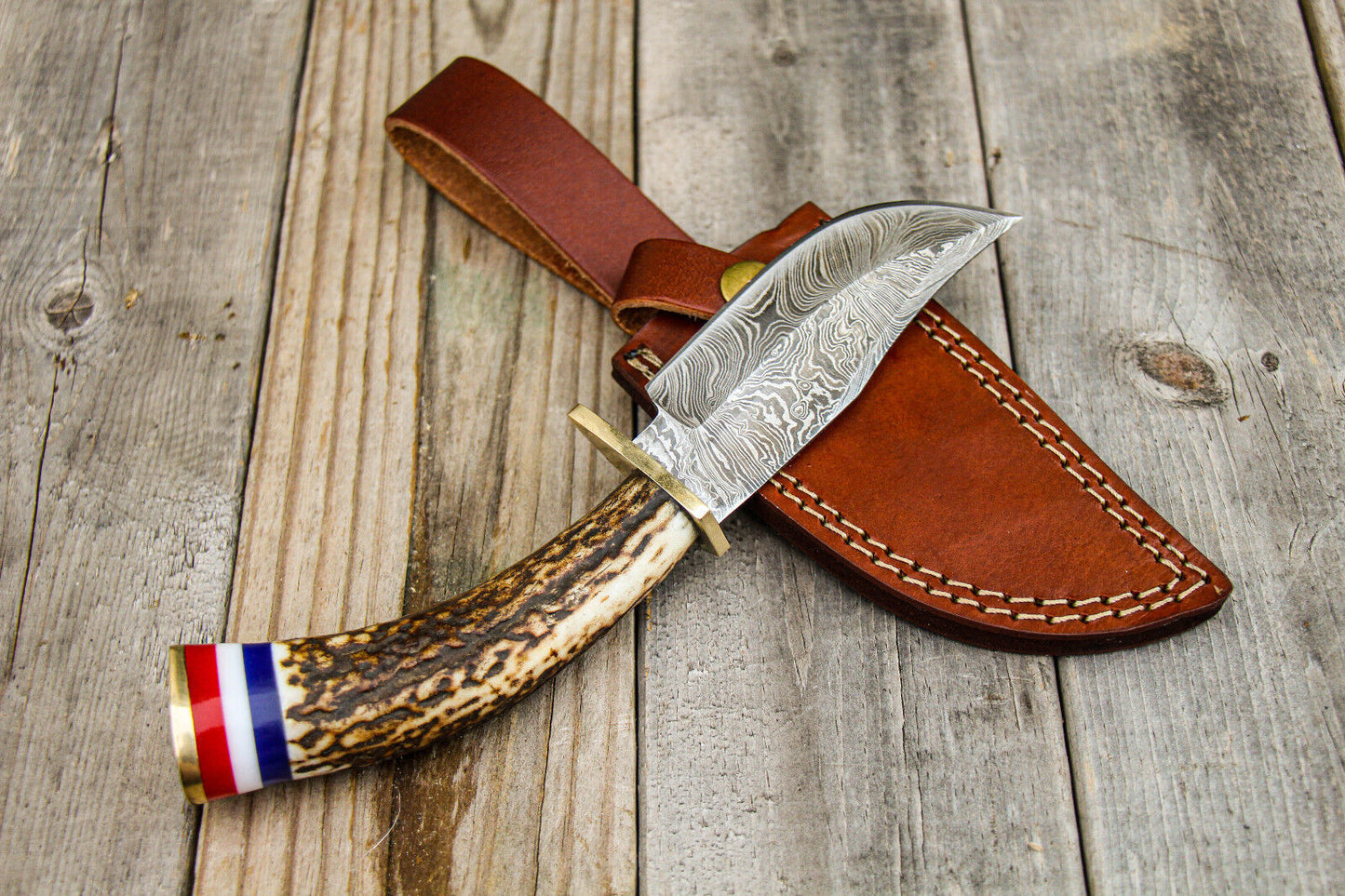 9" Damascus Steel Bowie Knife – Stag Antler Handle & Brass Guard
