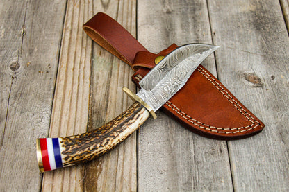 9" Damascus Steel Bowie Knife – Stag Antler Handle & Brass Guard