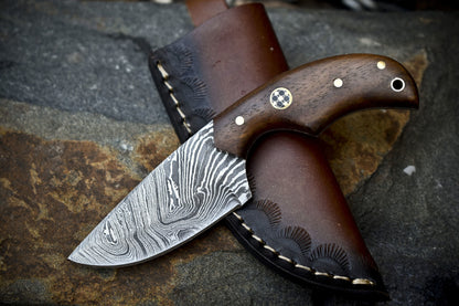 6" Handmade Twist Damascus Skinner Knife Walnut Wood EDC Custom Fixed Blade