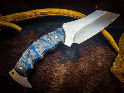 Custom Handmade Hunting Knife | Damascus & Carbon Steel Blade | Premium Handle | Sheath Included