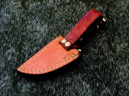 6" Compact Damascus Bowie Knife – Engraved Camel Bone & Hardwood Handle
