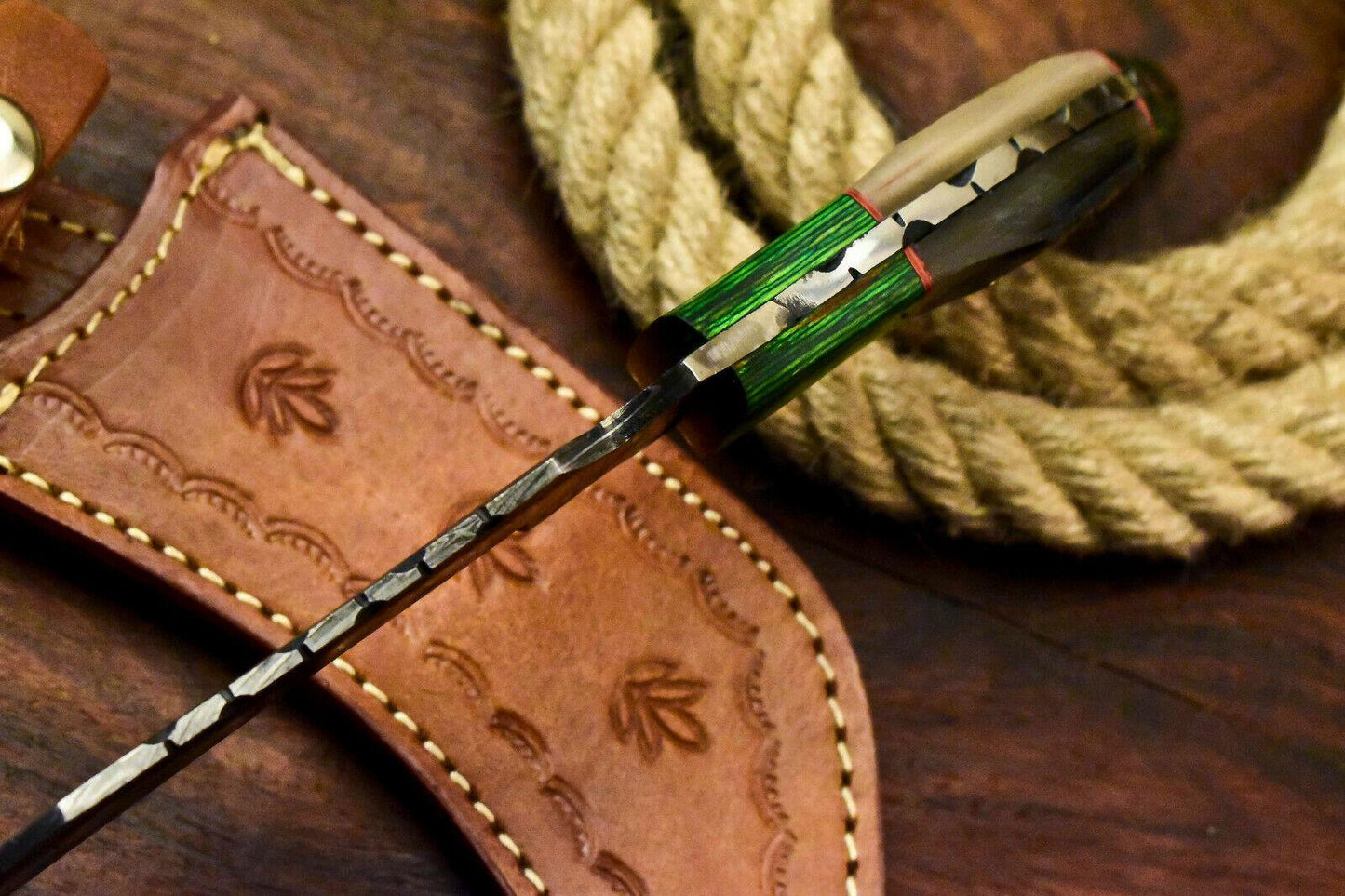 11" Handmade Damascus Karambit Twist Karambit Damascus Steel Knife With Ram’s Horn Handle