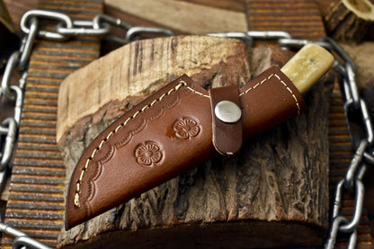 Hot Item Skinner Knife Ladder Damascus Bone and Wood Tactical Rare with Leather Sheath