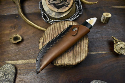 Twist Damascus Skinner Knife with Corain Handle and Micarta Bolster – Handmade EDC Fixed Blade