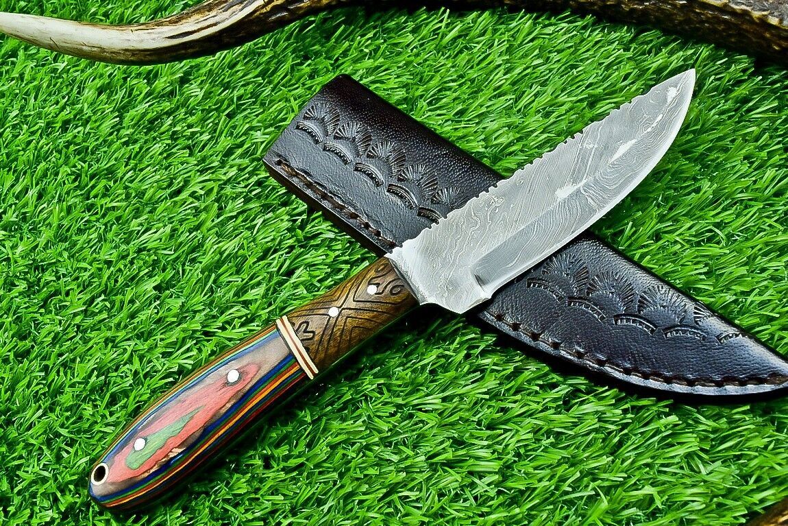 9" Full Tang Damascus Bowie Hunting Knife with Hardwood Handle – Custom Forged Blade