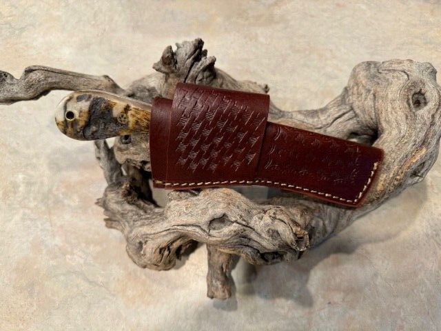 HandForge 8" Damascus Steel Bull Cutter Knife Cowboy Bull Cutter Knife with Rams Horn Handle