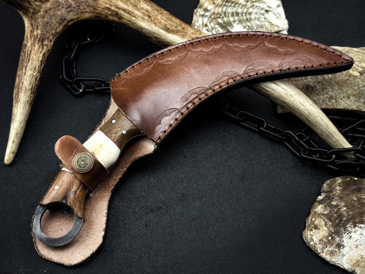 8" Handmade Damascus Karambit Knife Damascus Steel Knife with Bone and Wood Handle