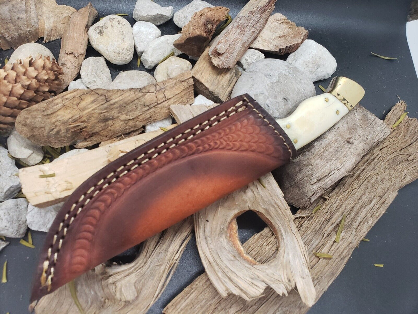 8” Damascus Bowie Skinner Knife – Bone Handle | Compact EDC
